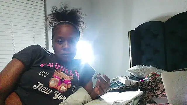 Snapshot of Beautifulkash chatting on July 14, 2:16 am Beautifulkash online show from July 14, 2:16 am