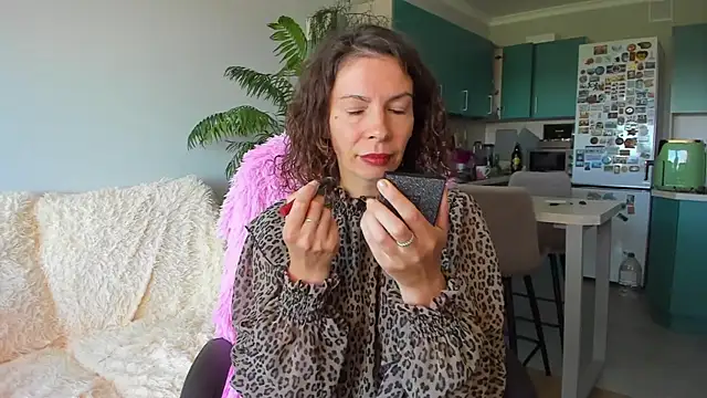 ChristinaGlory online show from June 28, 9:37 am