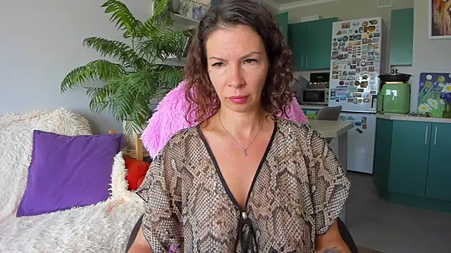 ChristinaGlory online show from August 1, 7:40 am