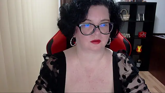 MissTroublle online show from February 9, 12:41 pm