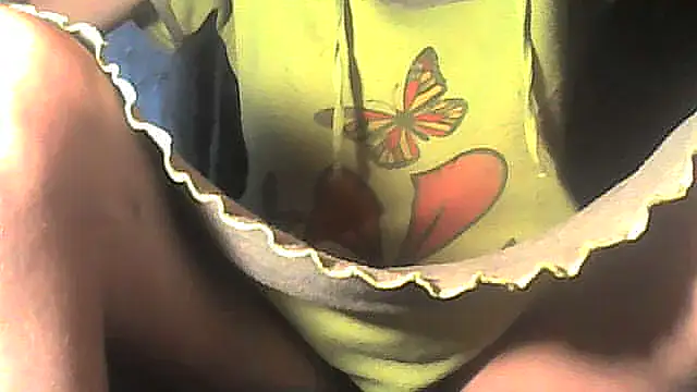 Snapshot of nastena70 chatting on January 9, 2:47 am nastena70 online show from January 9, 2:47 am