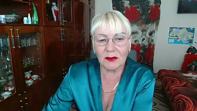 JenaCheim online show from May 16, 6:43 am