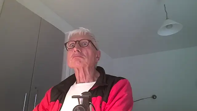 Bigjacky online show from March 23, 3:38 pm