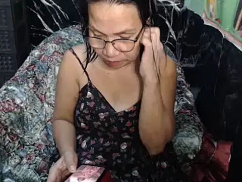 ASIANDOLLY4U online show from May 27, 11:24 pm