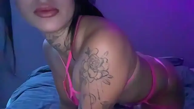 Snapshot of Saraabab chatting on December 21, 3:02 am Saraabab online show from December 21, 3:02 am