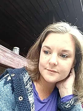 SwedishJennifer online show from June 16, 1:14 pm