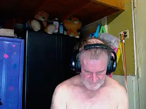 Sweet Sexy1963 online show from February 25, 11:00 pm