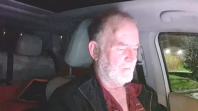 Sweet Sexy1963 online show from April 10, 9:25 am