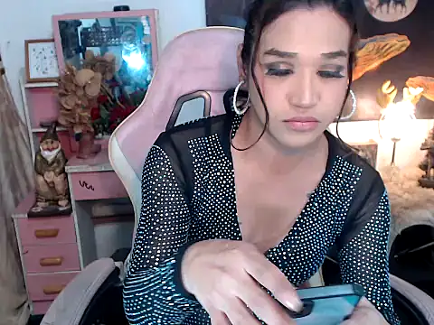 AsianMariaTs online show from November 3, 2:07 pm