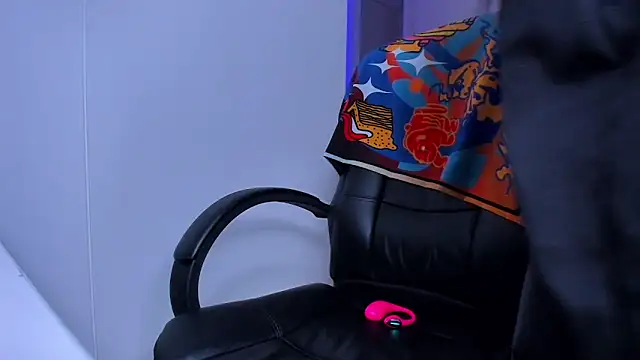 Lisegg  online show from March 28, 12:38 pm