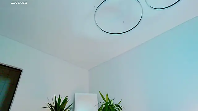 Sinful Eyes online show from February 24, 5:16 am