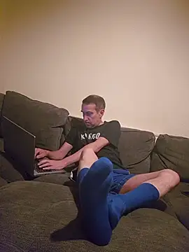 joegalea online show from April 27, 11:03 pm