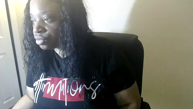 Sexymona1218 online show from February 13, 6:53 am