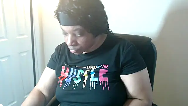 Sexymona1218 online show from March 12, 9:43 pm