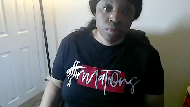 Sexymona1218 online show from May 21, 7:15 am