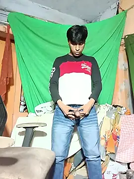 desiboy1101 online show from June 13, 1:31 pm