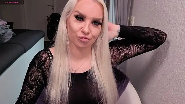 MIA-XXX online show from July 1, 6:26 am
