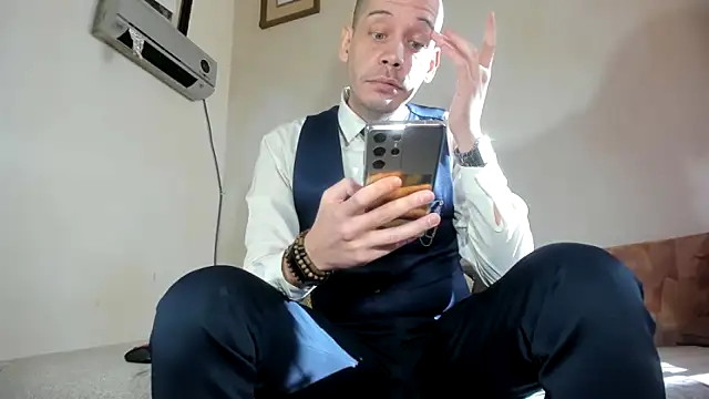 Snapshot of viraglaci18@xh chatting on February 27, 1:00 pm viraglaci18xh online show from February 27, 1:00 pm