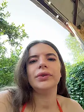 Snapshot of Naughty_Alice chatting on June 25, 2:22 am Naughty Alice online show from June 25, 2:22 am