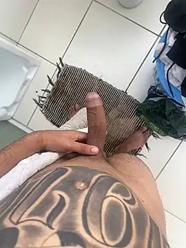 Snapshot of RenanDlc chatting on January 13, 7:19 pm RenanDlc online show from January 13, 7:19 pm