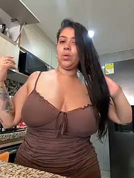 emilyjohanson online show from December 31, 3:20 pm