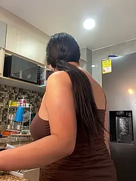 emilyjohanson online show from January 7, 3:12 pm