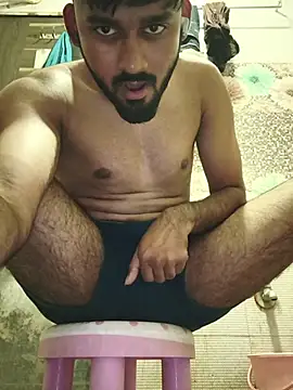 Snapshot of Babboy_24 chatting on July 3, 3:29 pm Babboy 24 online show from July 3, 3:29 pm