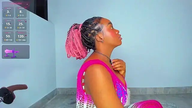 Sofi Smiley online show from April 11, 6:51 am