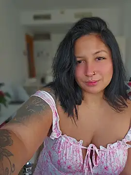 DannaaMeliza online show from July 7, 6:58 am