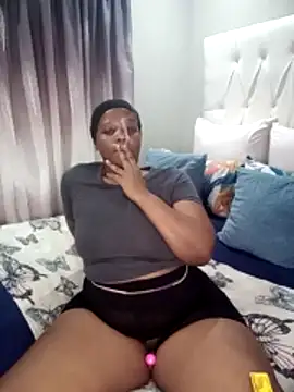 SQUITBOOTY online show from March 28, 7:46 pm