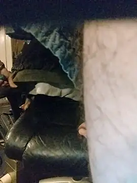 ROBERT0516 online show from February 10, 3:10 am