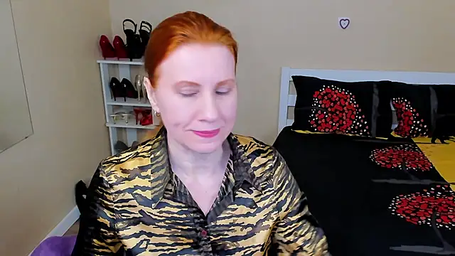 FoxySophia online show from April 16, 12:06 pm