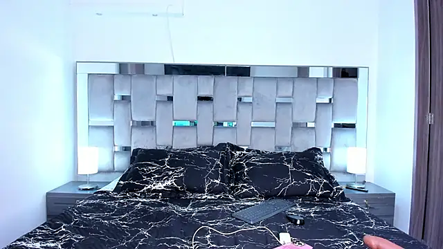 Cammiila online show from March 6, 4:38 pm