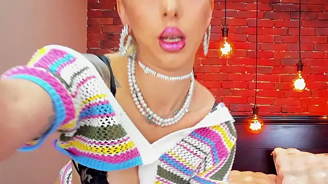 ChristynaRoss online show from March 16, 8:24 pm