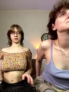 Snapshot of Jitoon_Exe chatting on January 9, 5:59 pm Jitoon Exe online show from January 9, 5:59 pm