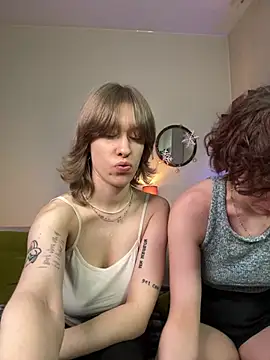 Snapshot of Jitoon_Exe chatting on January 14, 3:01 am Jitoon Exe online show from January 14, 3:01 am