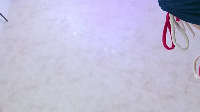 Snapshot of cristinapuerta_ chatting on July 12, 11:45 am cristinapuerta online show from July 12, 11:45 am