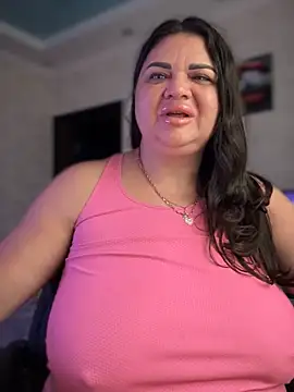 littleRikka online show from November 28, 8:50 am