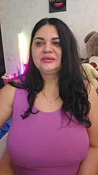 littleRikka online show from February 12, 9:37 am