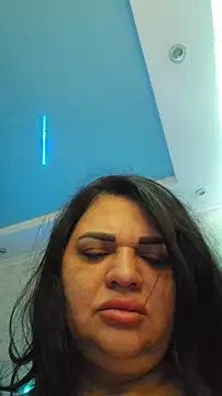 littleRikka online show from March 5, 6:59 pm