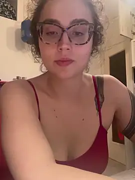 ladyturtle online show from May 18, 10:48 pm