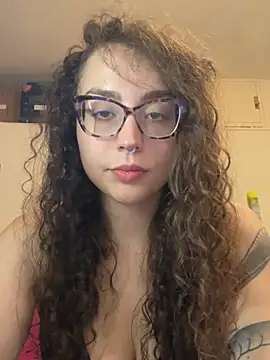 ladyturtle online show from May 24, 8:25 pm