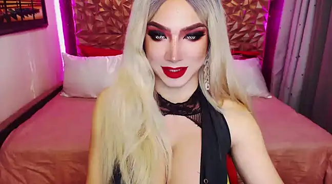 Snapshot of HugeCockDominantXxX chatting on December 14, 8:29 pm HugeCockDominantXxX online show from December 14, 8:29 pm