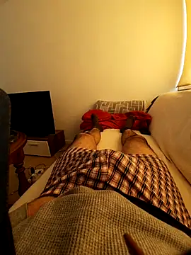 Snapshot of mogli444 chatting on March 22, 10:18 am mogli444 online show from March 22, 10:18 am