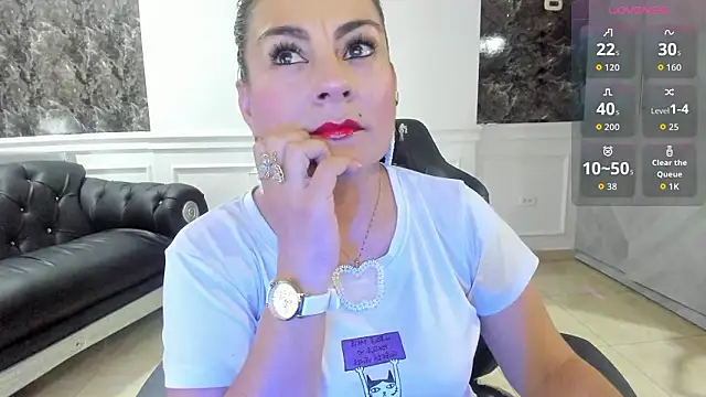 Imyourdirtymilf online show from March 4, 3:18 pm