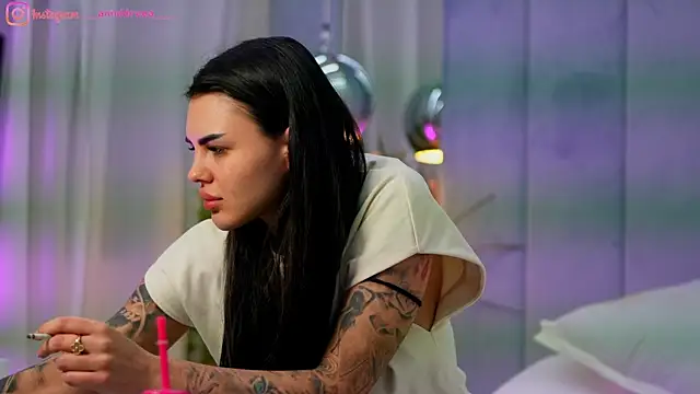 perfectt33n online show from April 8, 8:53 pm