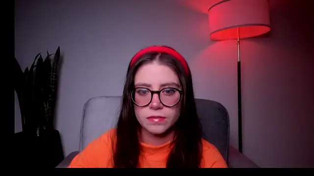 HazelKush online show from June 24, 10:31 pm