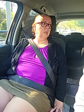 cplcokins34 online show from December 14, 12:32 pm