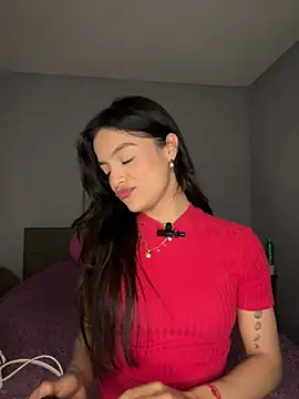 Snapshot of Sammy_pink chatting on February 5, 2:19 am Sammy pink online show from February 5, 2:19 am