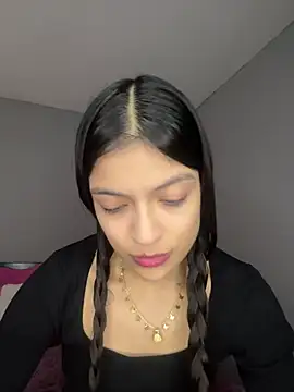 Snapshot of Sammy_pink chatting on February 20, 2:13 pm Sammy pink online show from February 20, 2:13 pm